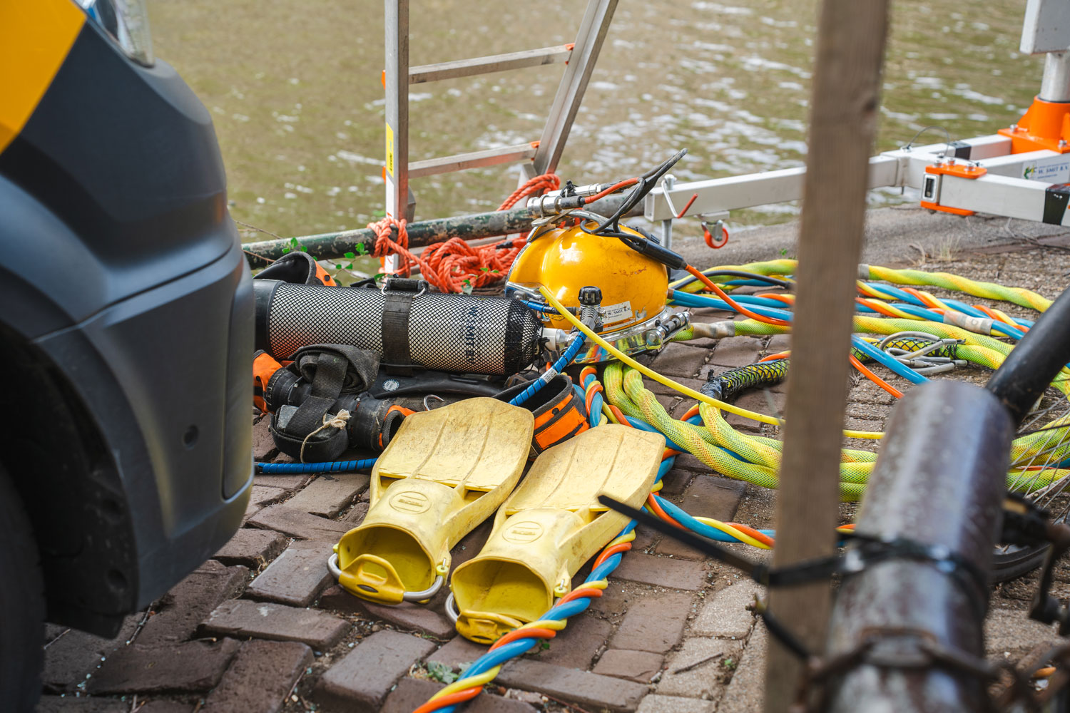 W-Smit---Amsterdam-6-web amsterdam, grachten, w smit, onderhoud, duikinspectie, maritieme dienstverlening
